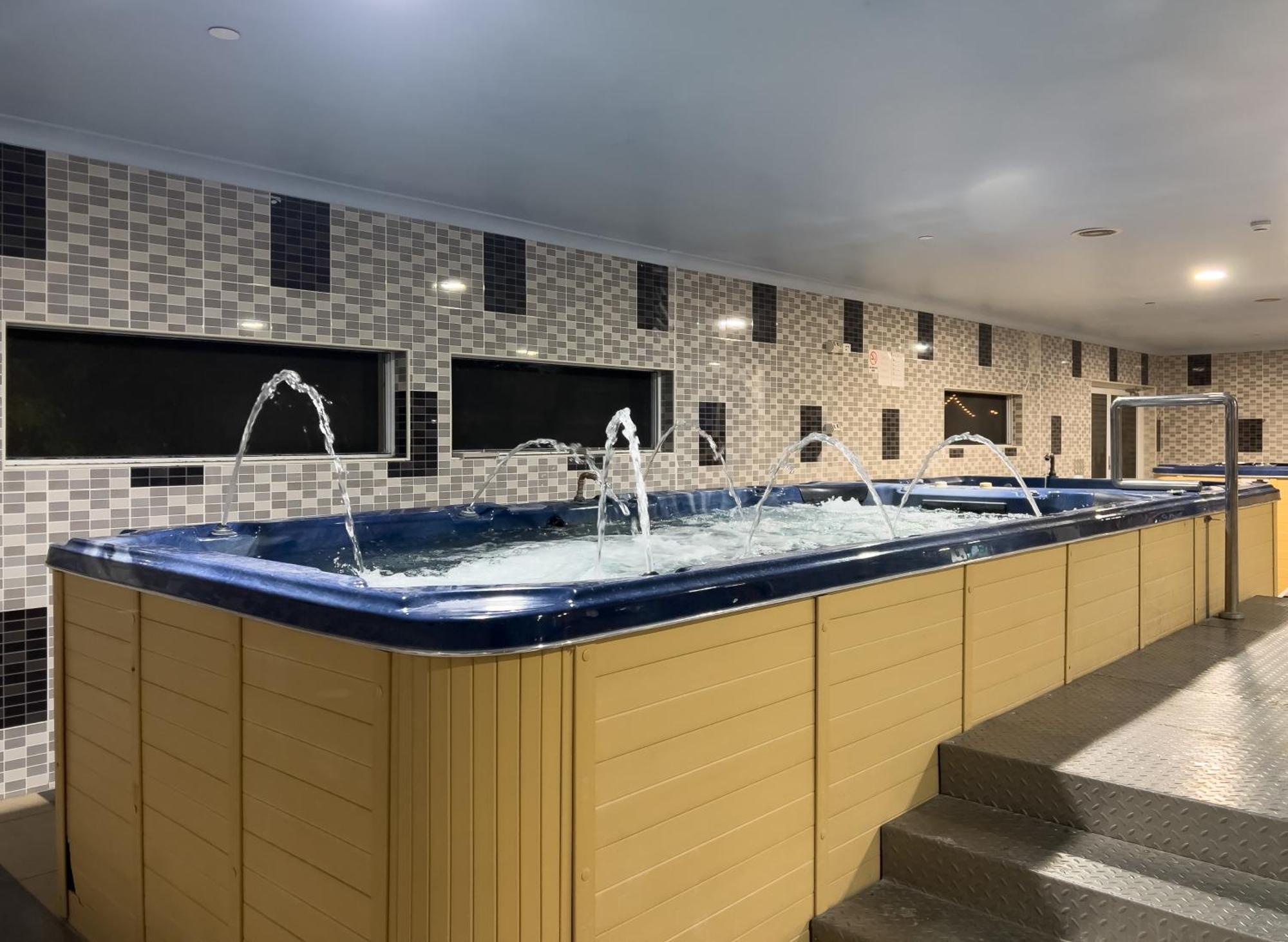 The Phoenix Artesian Spa Resort And Accommodation Moree Eksteriør bilde